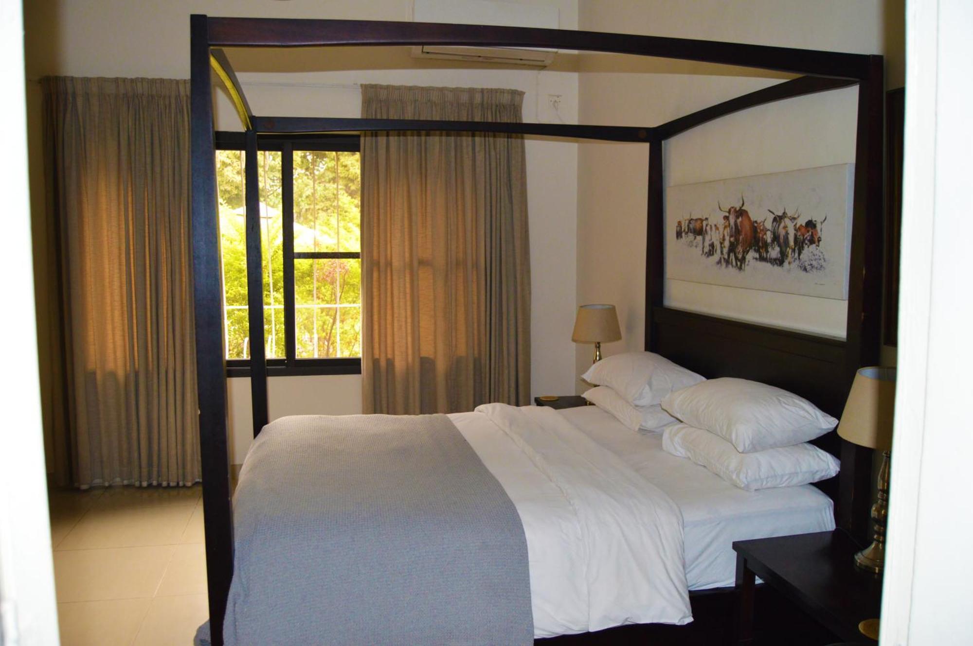 Bougainvilla Boutique Hotel & Restaurant Lubumbashi Exterior photo